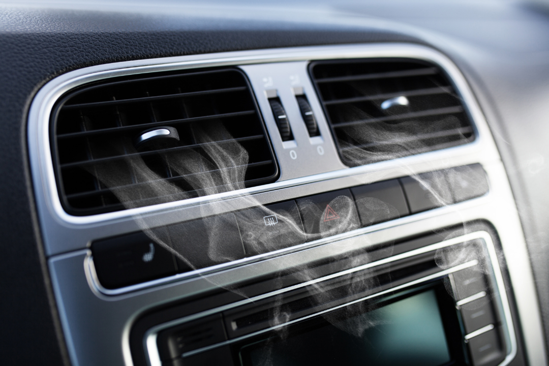 zápach z klimatizace